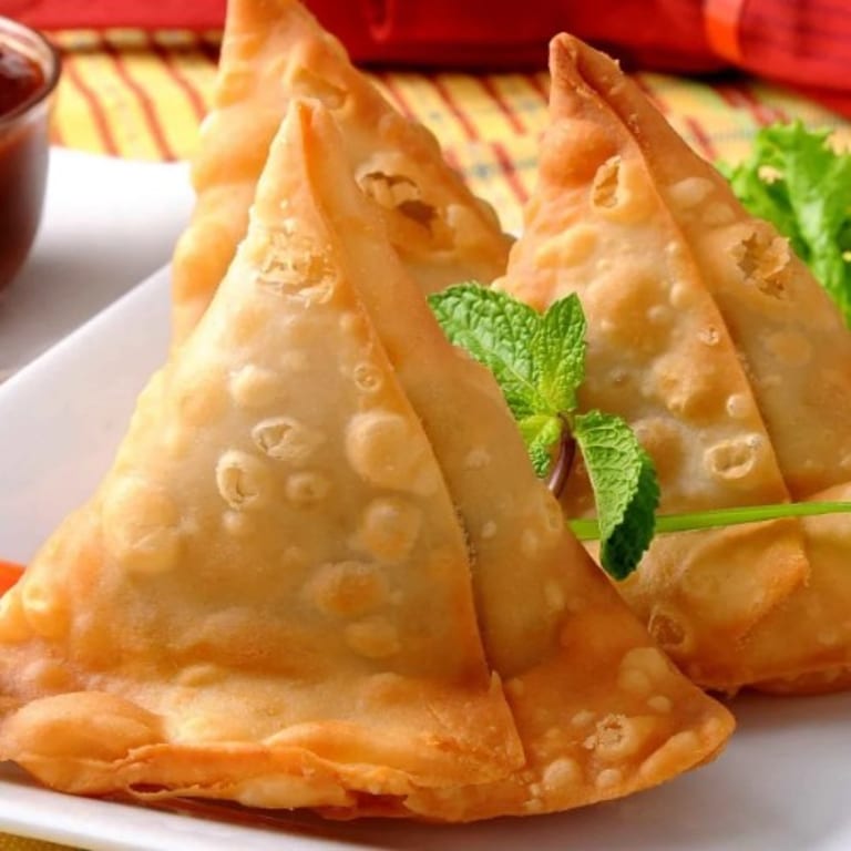 Delicious Samosa: A Taste of India and Nepal