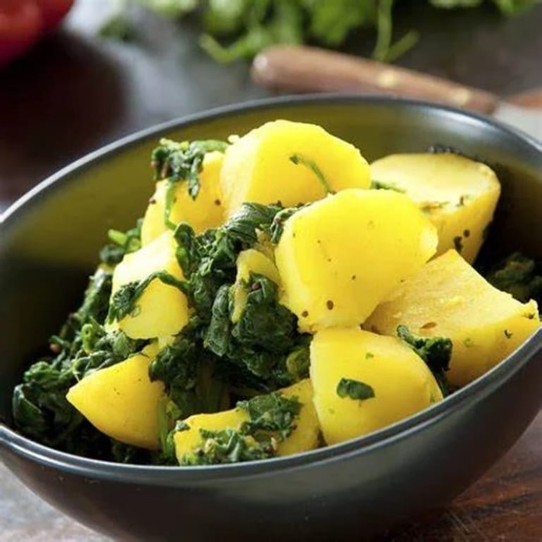 Delicious Saag Dishes at Our Indian Restaurant